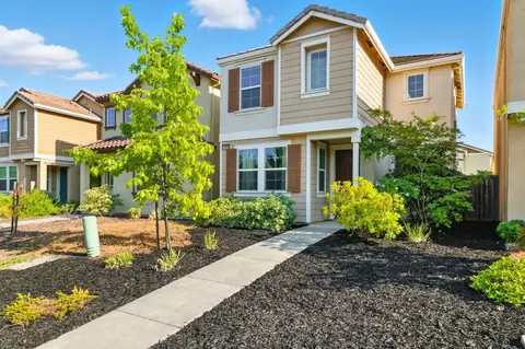 11076 International Dr, Rancho Cordova, CA 95670