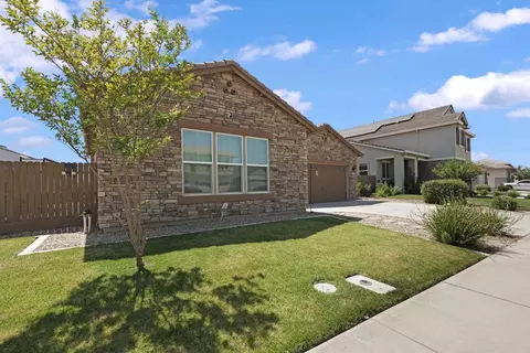 Exterior - 2013 Van Ruiten Dr, Lodi, CA 95242 photo 5 of 21
