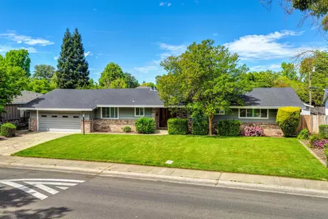 Exterior - 1451 Mcclaren Dr, Carmichael, CA 95608 photo 25 of 27