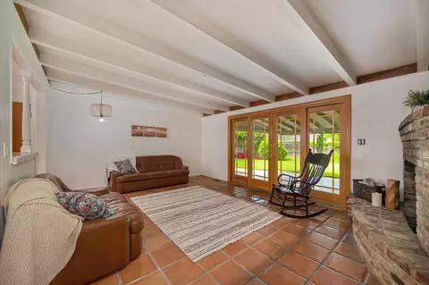 Living - 1451 Mcclaren Dr, Carmichael, CA 95608 photo 5 of 10