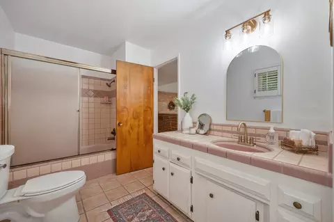 Bath - 1451 Mcclaren Dr, Carmichael, CA 95608 photo 1 of 7