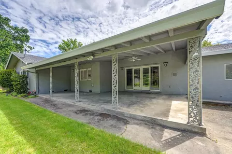 Exterior - 1451 Mcclaren Dr, Carmichael, CA 95608 photo 9 of 27