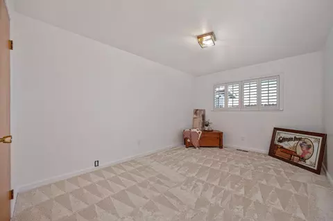 Bedroom - 1451 Mcclaren Dr, Carmichael, CA 95608 photo 4 of 10