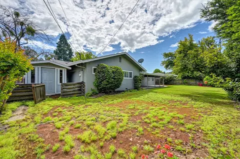 Exterior - 1451 Mcclaren Dr, Carmichael, CA 95608 photo 18 of 27