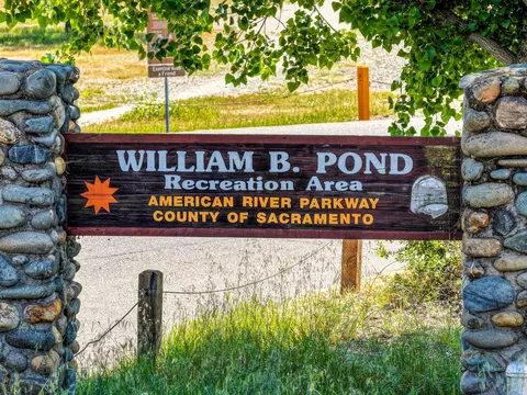 Exterior - 1451 Mcclaren Dr, Carmichael, CA 95608 photo 23 of 27
