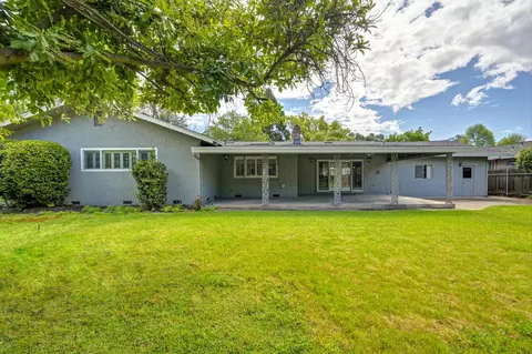 Exterior - 1451 Mcclaren Dr, Carmichael, CA 95608 photo 21 of 27