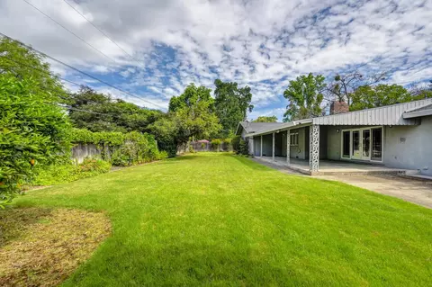 Exterior - 1451 Mcclaren Dr, Carmichael, CA 95608 photo 14 of 27