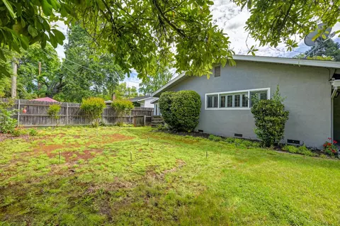 Exterior - 1451 Mcclaren Dr, Carmichael, CA 95608 photo 19 of 27