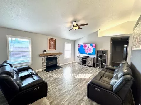 Living - 1017 Stillwater Ln, Modesto, CA 95351 photo 2 of 2