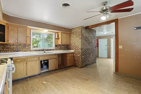Kitchen - 2018 E Myrtle St, Stockton, CA 95205 photo 1 of 3