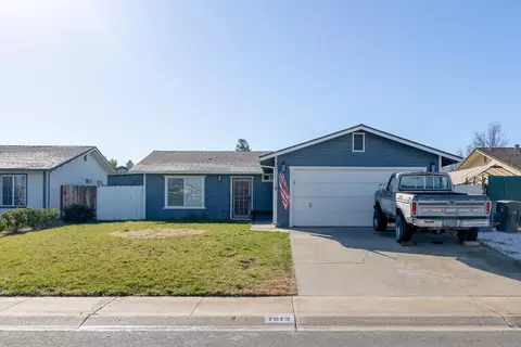Exterior - 1612 Larry St, Olivehurst, CA 95961 photo 3 of 6