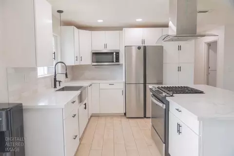 Kitchen - 1612 Larry St, Olivehurst, CA 95961 photo 2 of 5