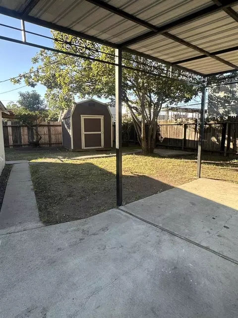 Exterior - 1430 E 7th, Stockton, CA 95206 photo 4 of 5