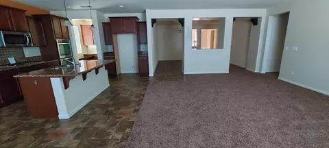 Living - 935 Mono St, Manteca, CA 95337 photo 1 of 5