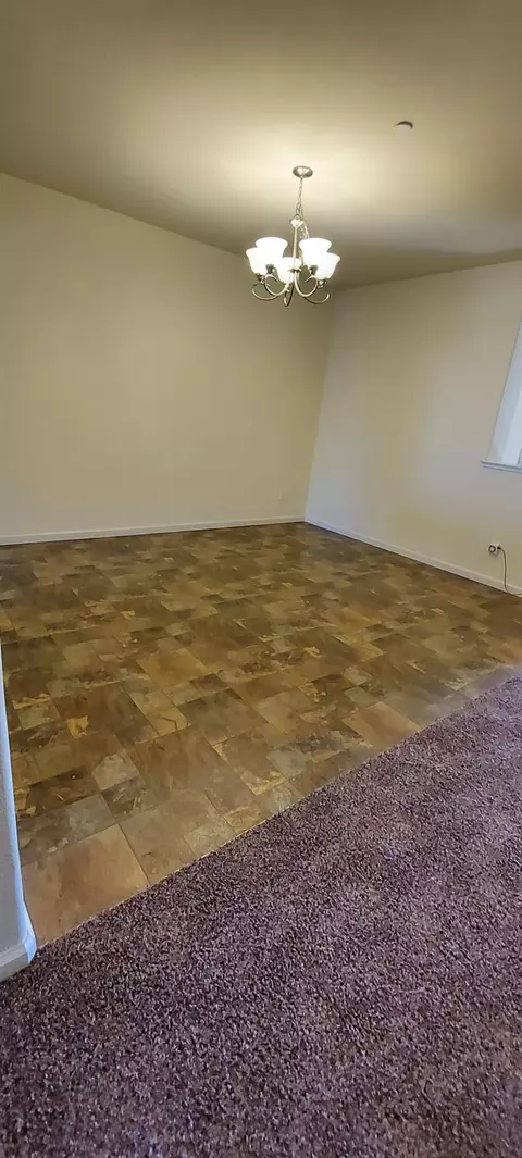 Dining - 935 Mono St, Manteca, CA 95337 photo 1 of 1