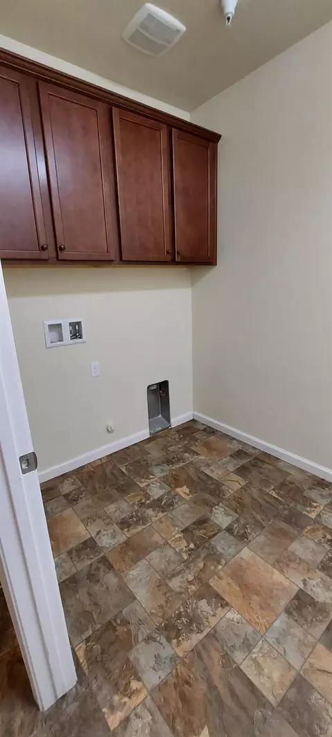 Other - 935 Mono St, Manteca, CA 95337 photo 23 of 25