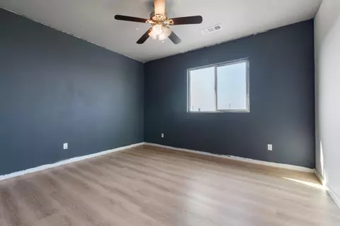 Bedroom - 547 Granada Ct, Merced, CA 95341 photo 5 of 7