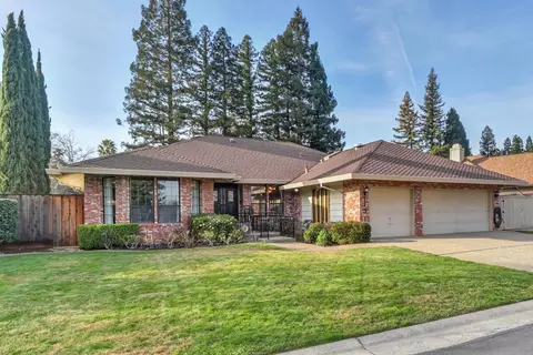 115 Canyon Rim Dr, Folsom, CA 95630