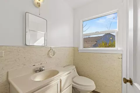 Bath - 263 Olive St, Maxwell, CA 95955 photo 1 of 1