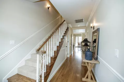 Entry Way - 2220 Castleview Dr, Turlock, CA 95382 photo 3 of 3