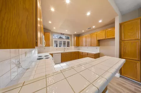 Kitchen - 2209 Lantern Dr, Modesto, CA 95355 photo 1 of 2