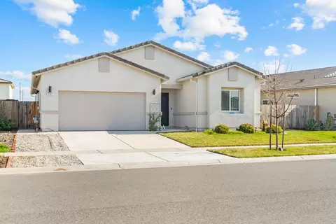 781 Chalice Creek Dr, Plumas Lake, CA 95961