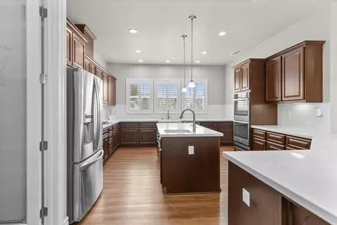 Kitchen - 947 Doak Blvd, Ripon, CA 95366 photo 2 of 6