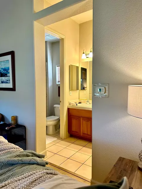 Bath - 73 Quail Hollow Ln, Copperopolis, CA 95228 photo 2 of 5