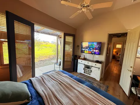 Bedroom - 73 Quail Hollow Ln, Copperopolis, CA 95228 photo 7 of 9