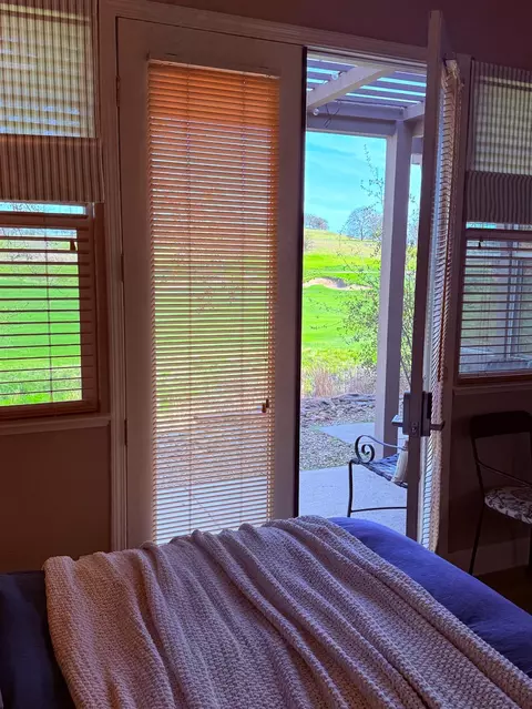 Bedroom - 73 Quail Hollow Ln, Copperopolis, CA 95228 photo 8 of 9