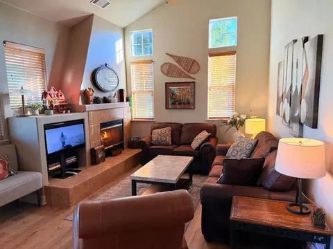 Living - 73 Quail Hollow Ln, Copperopolis, CA 95228 photo 4 of 7