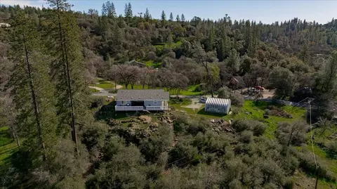 View/Area - 10596 Oak Dr, Grass Valley, CA 95949 photo 16 of 28