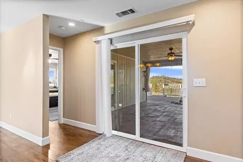 Entry Way - 10596 Oak Dr, Grass Valley, CA 95949 photo 1 of 2