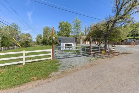 6425 Sharp Ln, Placerville, CA 95667 photo 2