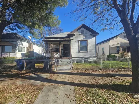 Exterior - 524 Madison St, Red Bluff, CA 96080 photo 1 of 14