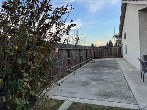 805 Cole Ave, Turlock, CA 95382 photo 20