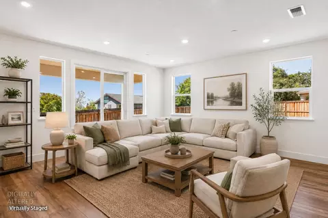 2395 Briar Meadow Cir, Auburn, CA 95603