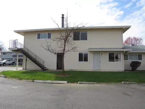 Exterior - 3582 Opal Dr #2, Auburn, CA 95602 photo 4 of 5