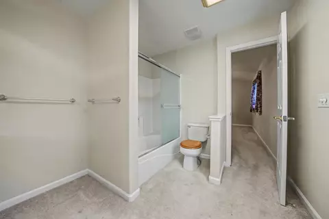 Bath - 12210 Irish Ct, Jackson, CA 95642 photo 4 of 5