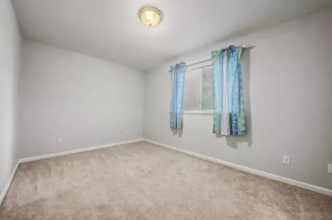 Bedroom - 12210 Irish Ct, Jackson, CA 95642 photo 5 of 12