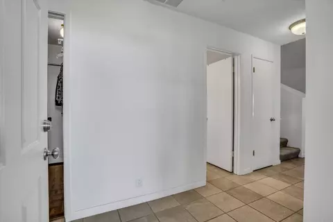 985 Camphor St, Manteca, CA 95337 photo 10