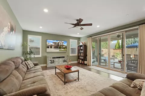 198 Cottage Ln, Lodi, CA 95242 photo 3