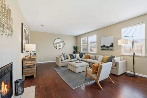Living - 11029 Brattleboro Cir, Mather, CA 95655 photo 3 of 5