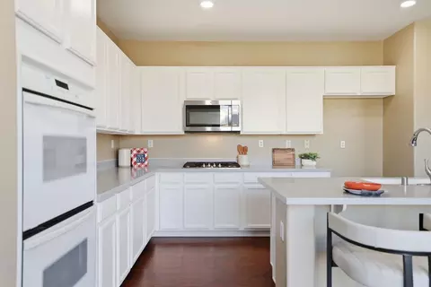 Kitchen - 11029 Brattleboro Cir, Mather, CA 95655 photo 2 of 4