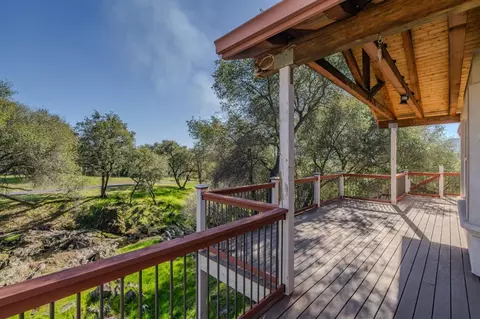 Exterior - 418 Corral Loop, Angels Camp, CA 95222 photo 5 of 6