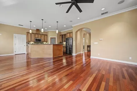 Living - 418 Corral Loop, Angels Camp, CA 95222 photo 2 of 4