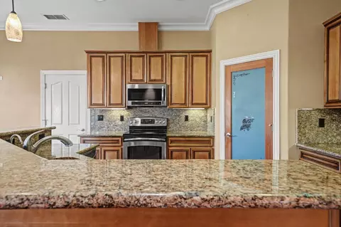Kitchen - 418 Corral Loop, Angels Camp, CA 95222 photo 2 of 6
