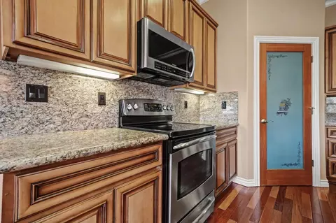 Kitchen - 418 Corral Loop, Angels Camp, CA 95222 photo 4 of 6