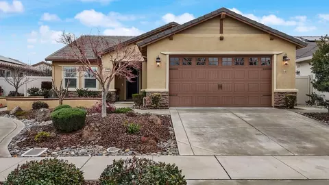 Exterior - 2720 Maple Grove Ave, Manteca, CA 95336 photo 5 of 16