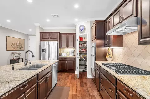 Kitchen - 2720 Maple Grove Ave, Manteca, CA 95336 photo 3 of 4